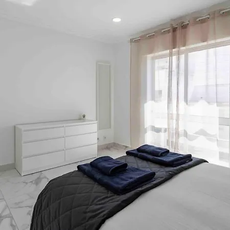 Modern View 公寓 *